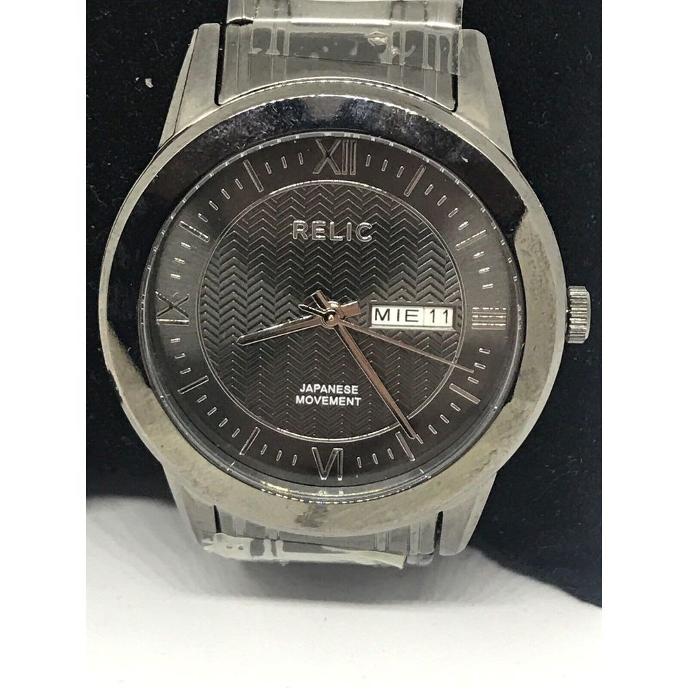 Relic ZR121309 Men Gunmetal Stainless Steel Analog Dial Quartz Genuine Watch No4